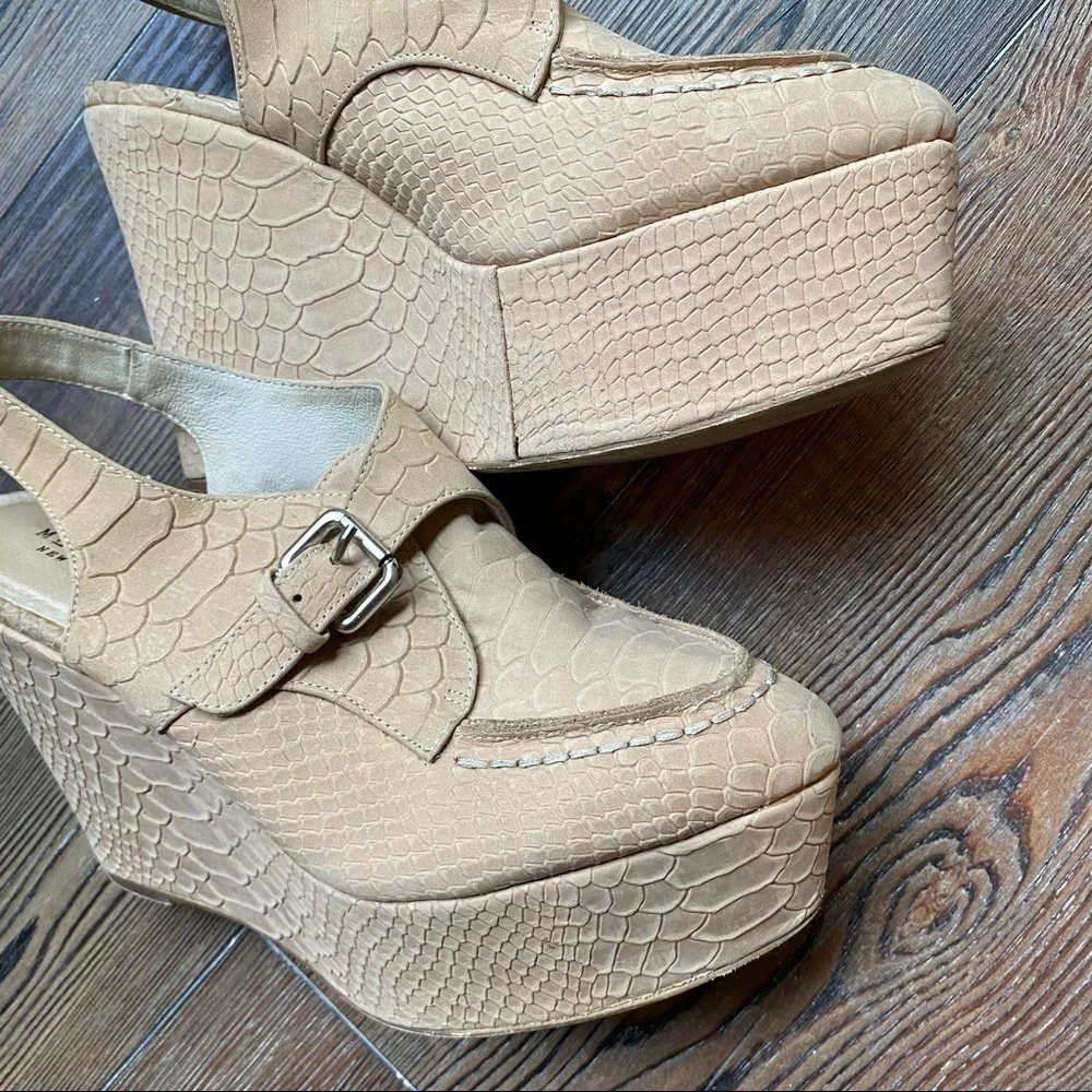 Messeca New York Platform Almond Toe Slingback Cream Light Tan Size 9